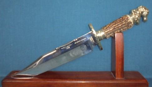 Large Fred James The Hunter's Companion Bowie Knife S/n 02946