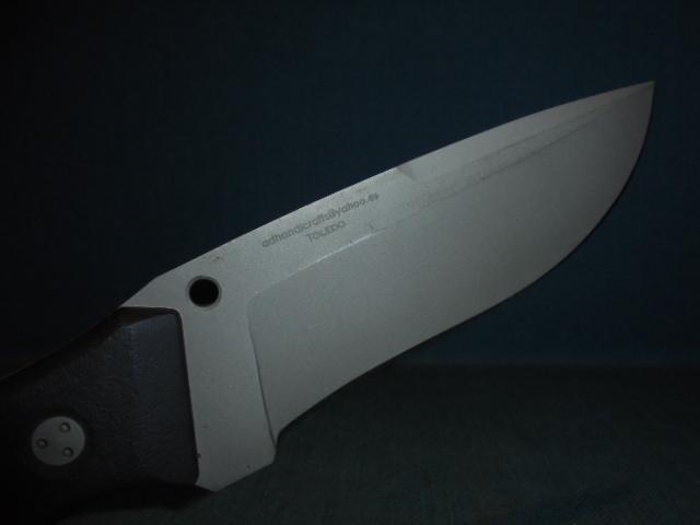 Azero Bushcraft Knife S/n 03193