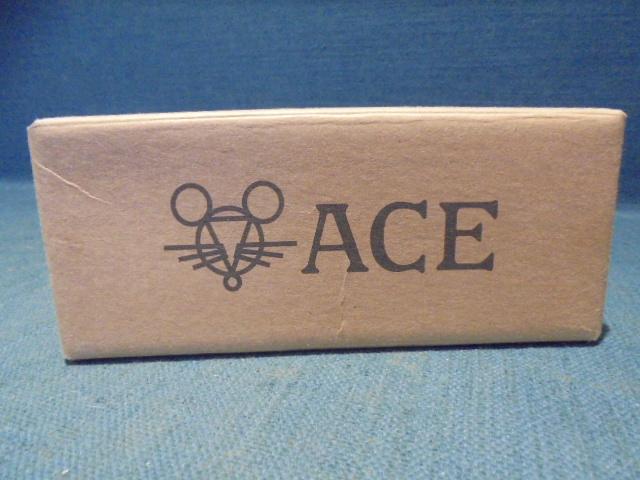 Giant Mouse REO-BLK Folder S/n 03230