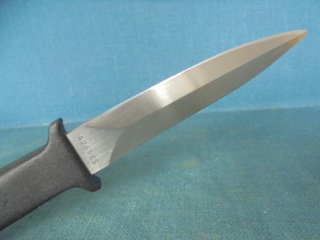 Early Gerber Guardian 1 Knife with Display Stand S/n 03313