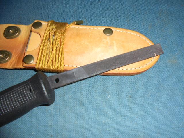 Scarce 1977 Dated Czech Paratroopers Knife S/n 03355