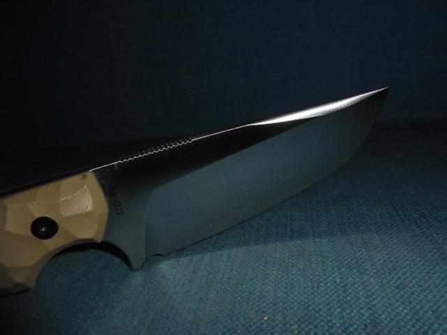 Two good working Knives S/n 03456