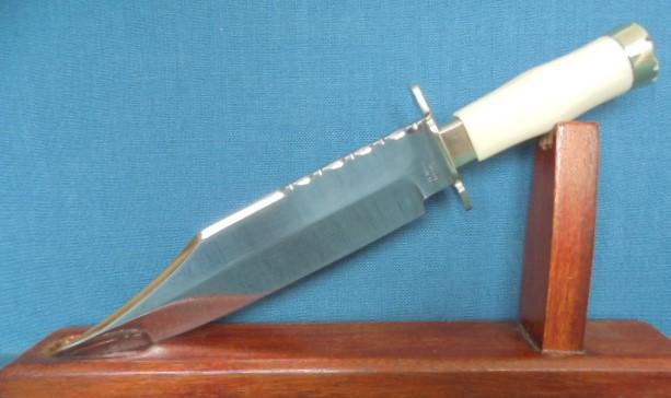 J.E. Middleton Bowie Knife S/n 03491