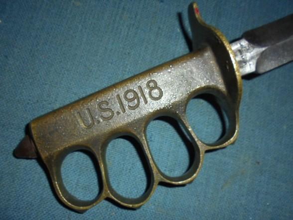 Very Rare WW1 U. S. 1918 Knuckle Knife by AU LION S/n 03471