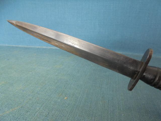 WW11 RAF Commando Knife with Wooden Grip S/n 03482