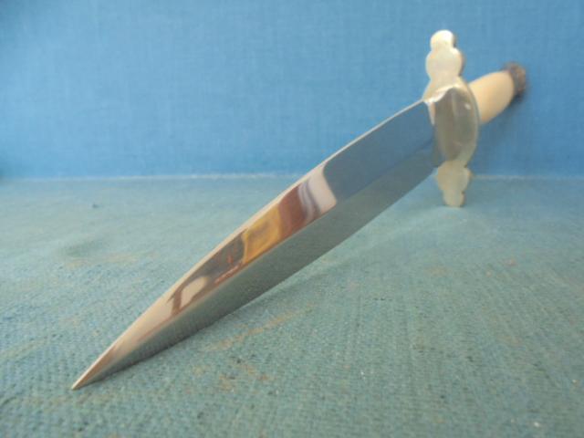 Rare J.E. Middleton Stiletto Knife S/n 03502