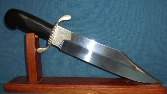 Large J.E. Middleton Bowie Knife S/n 03570